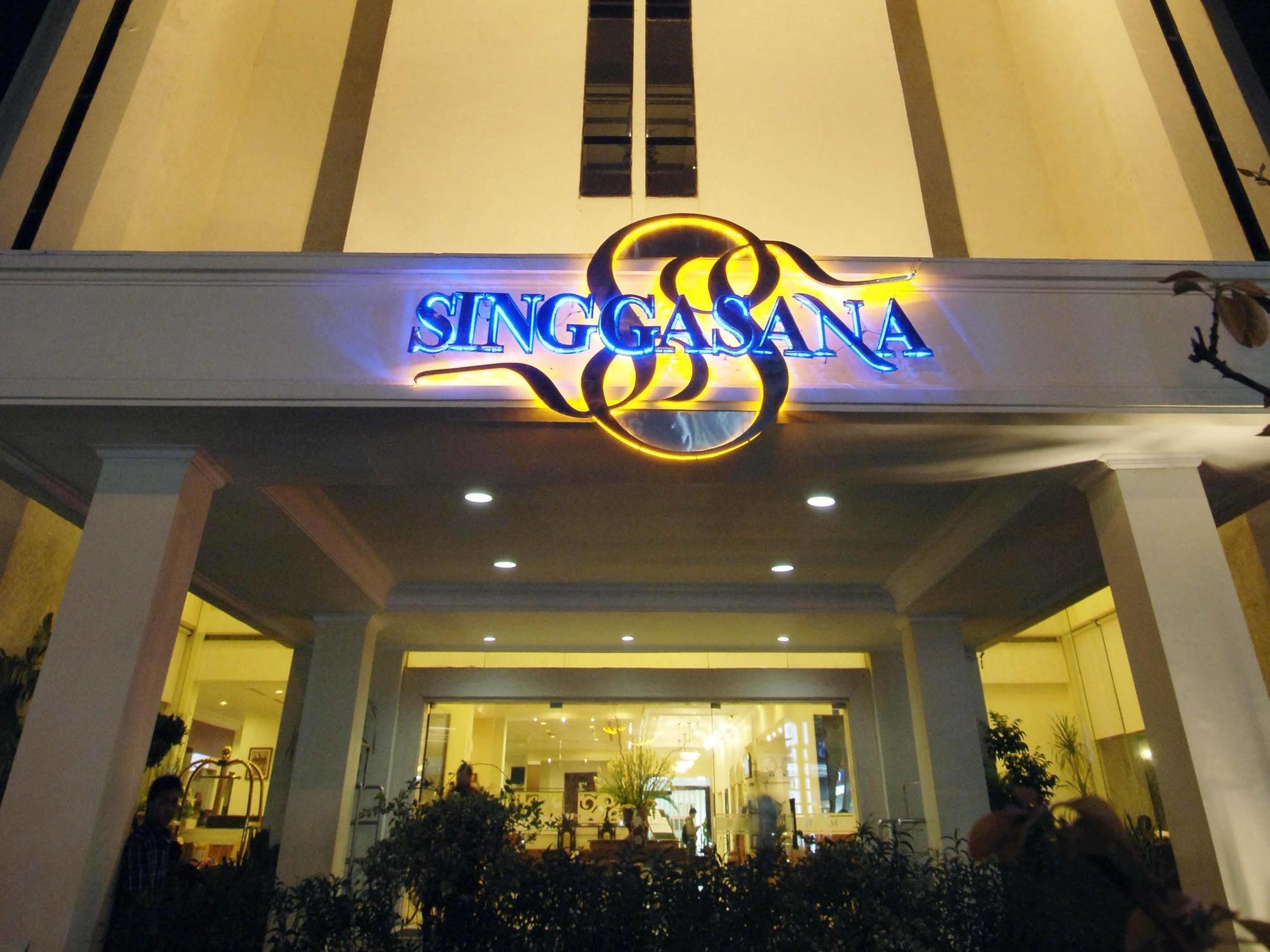 Singgasana Hotel Macasar Exterior foto